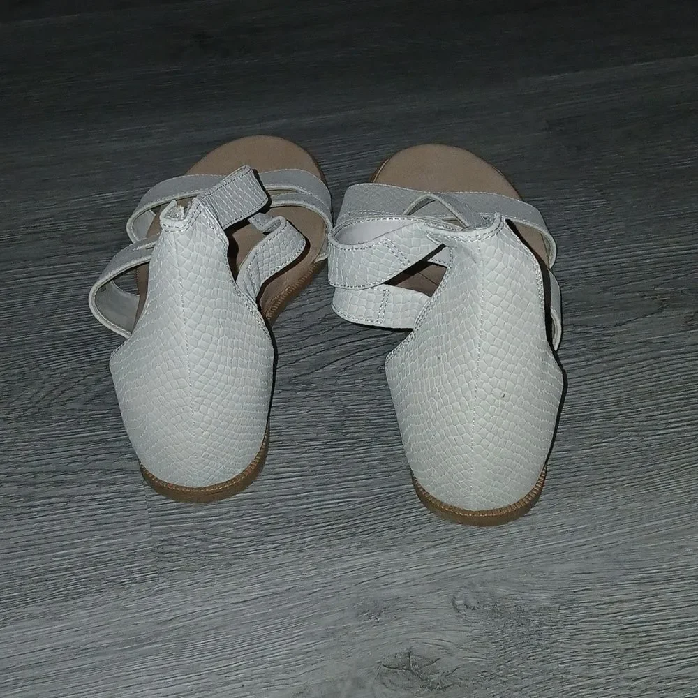 Dr. Scholl's Freedom Light tan Strappy Sandals Sz 11 NWOT